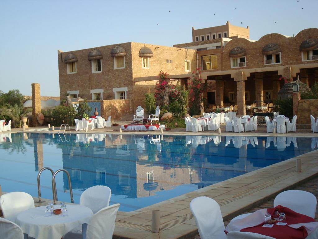 Hotel Dakyanus Tataouine Extérieur photo