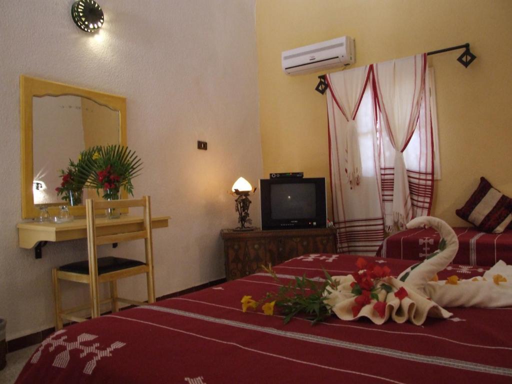Hotel Dakyanus Tataouine Extérieur photo