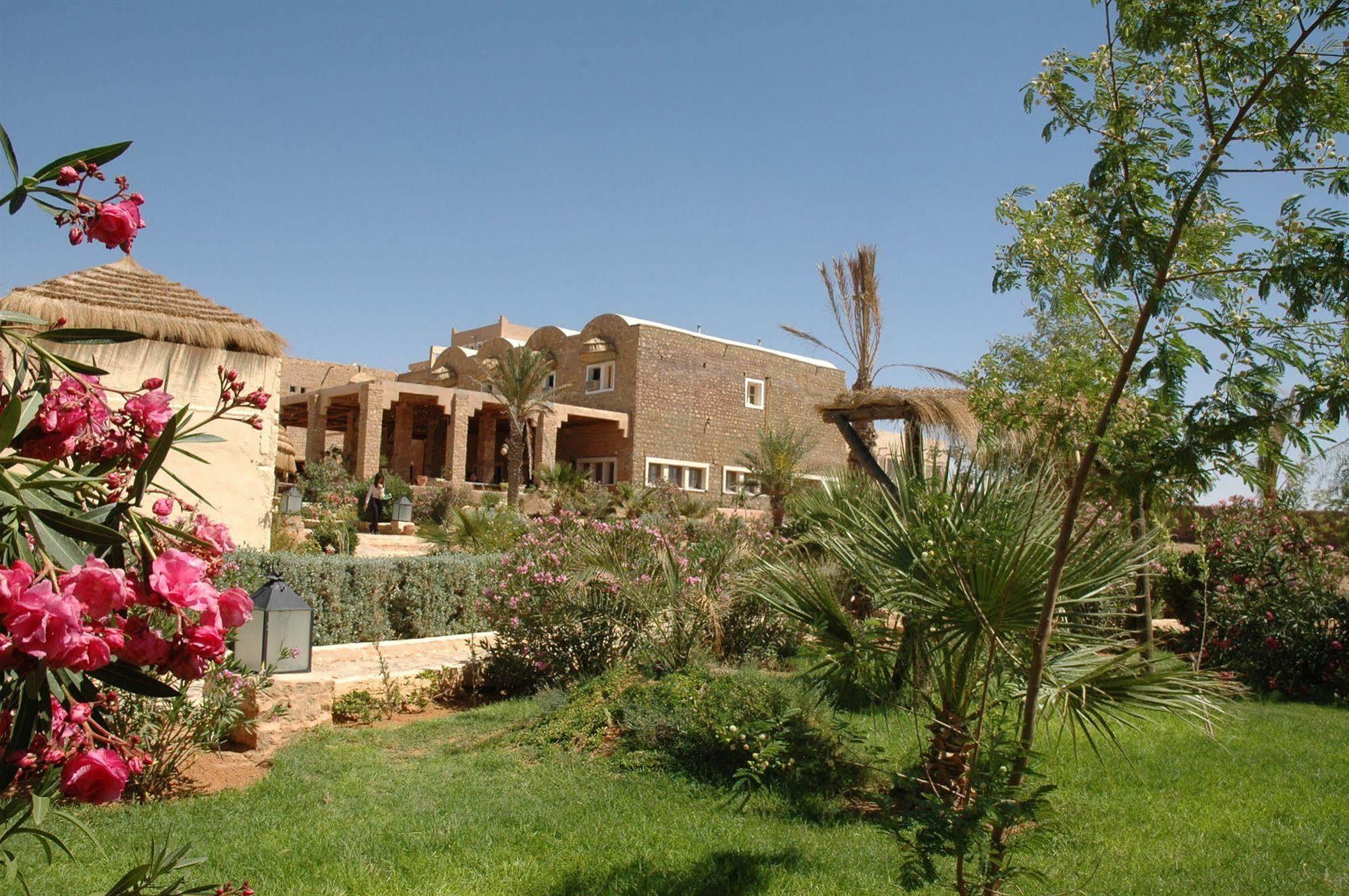 Hotel Dakyanus Tataouine Extérieur photo