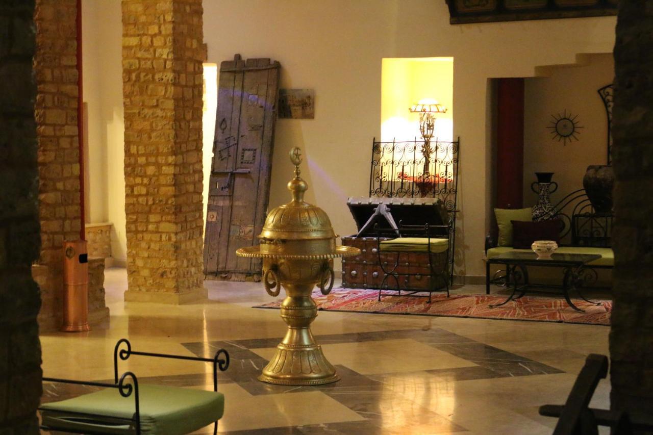 Hotel Dakyanus Tataouine Extérieur photo